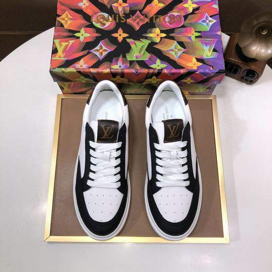 Picture of Louis Vuitton Shoes _SKULVsz38-45hnh030615035